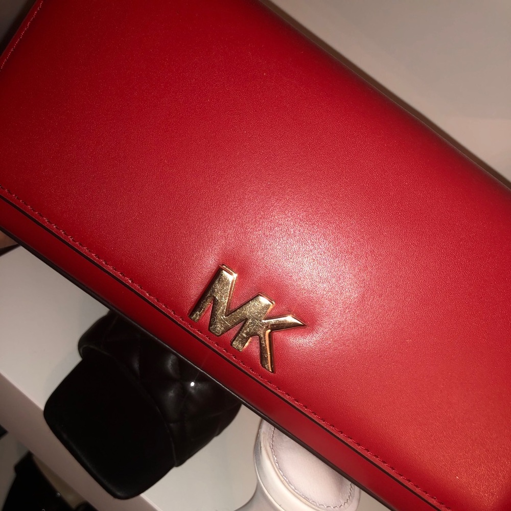 Michael kors shoulder bag